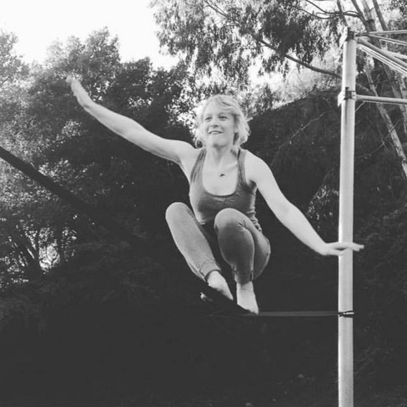 Meet your Posher, Alisa - Picture 1 of 1